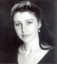 Lyn Alc&aacute;ntara &copy; Gerald Place, Studio Venosa